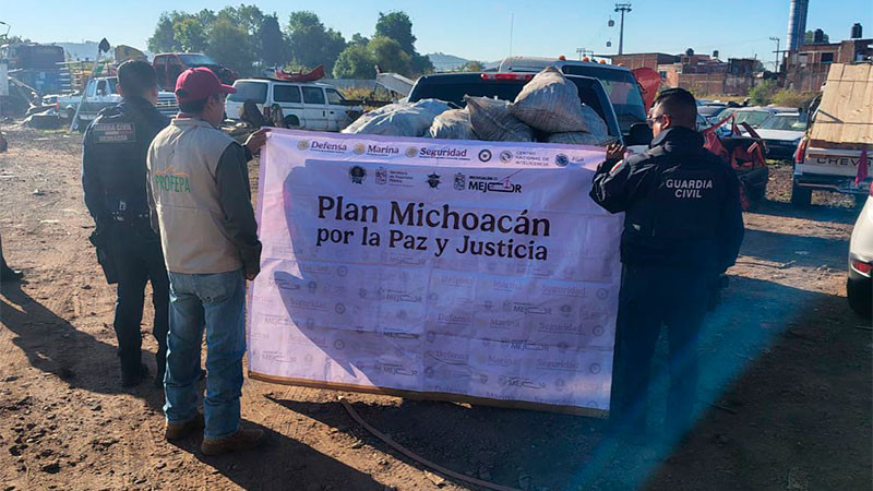 En Uruapan, Michoacán: Aseguran SSP y Profepa vehículo con casi media tonelada de carbón de encino 