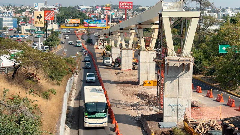 Distribuidor vial de salida a Pátzcuaro no implica retirar puentes peatonales, asegura SCOP 