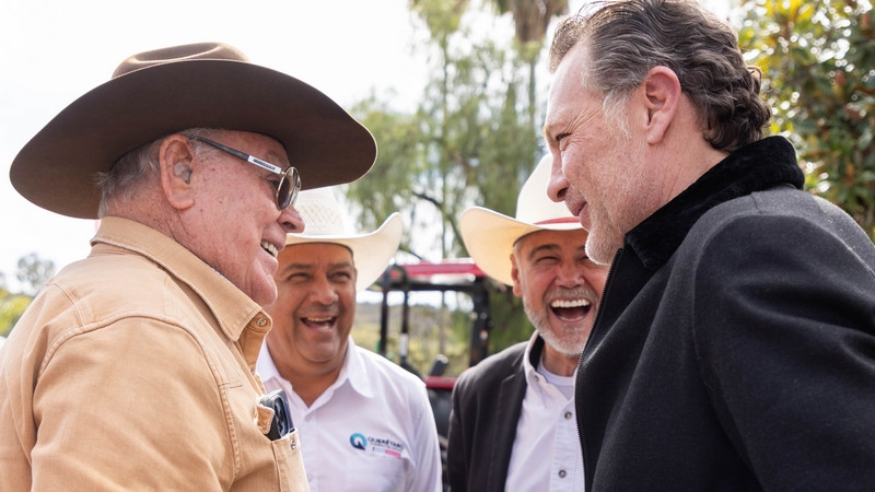 Toma Mauricio Kuri protesta al Consejo Directivo de Agricultores y Ganaderos de Querétaro 