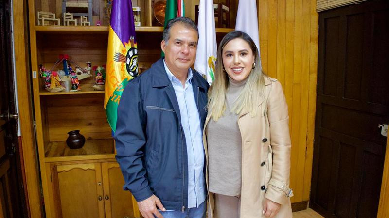 Dayana Pérez Mendoza fortalece el diálogo con autoridades de Zirahuén 