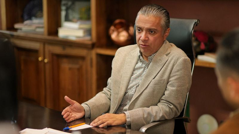Este sábado concluye el plazo para obtener 10 % de descuento en pago de refrendo vehicular: Luis Navarro 