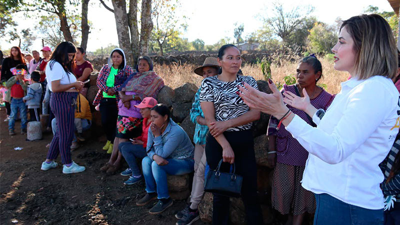 La Red de Apoyo con Brissa Arroyo llega a donde nadie más va   