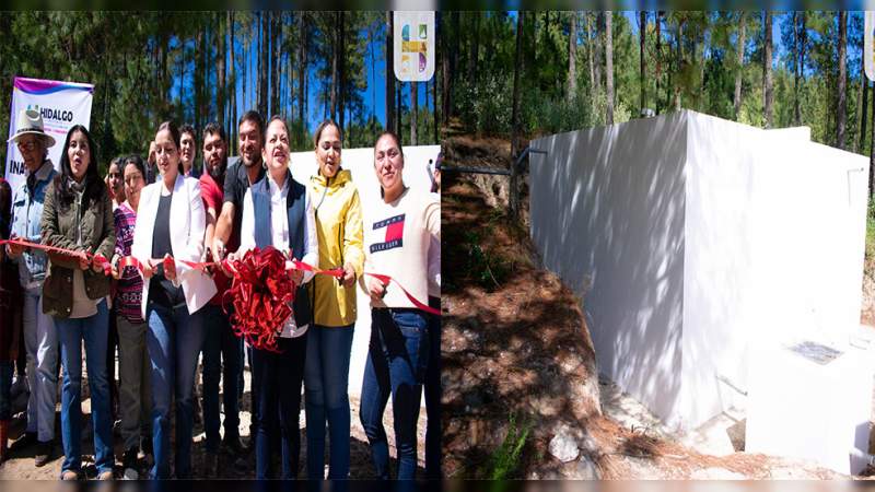 En gira de trabajo, Jeovana Alcántar, inauguró el tanque de almacenamiento de agua en la localidad de Peñuelas perteneciente a la Tenencia de Huajúmbaro 