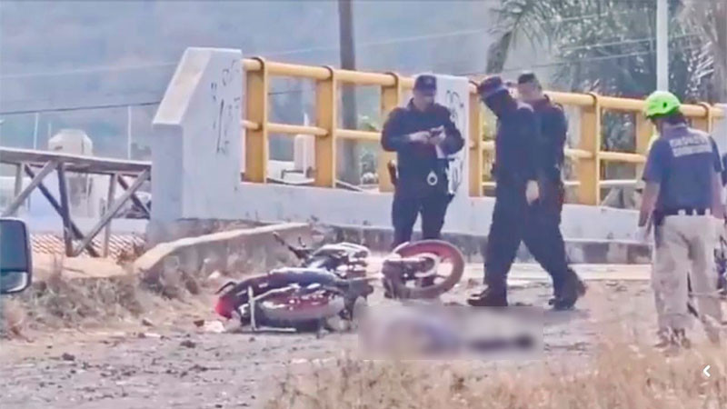 En Zamora, Michoacán: Ultiman a tiros a dos motociclistas en la tenencia de Ario de Rayón 