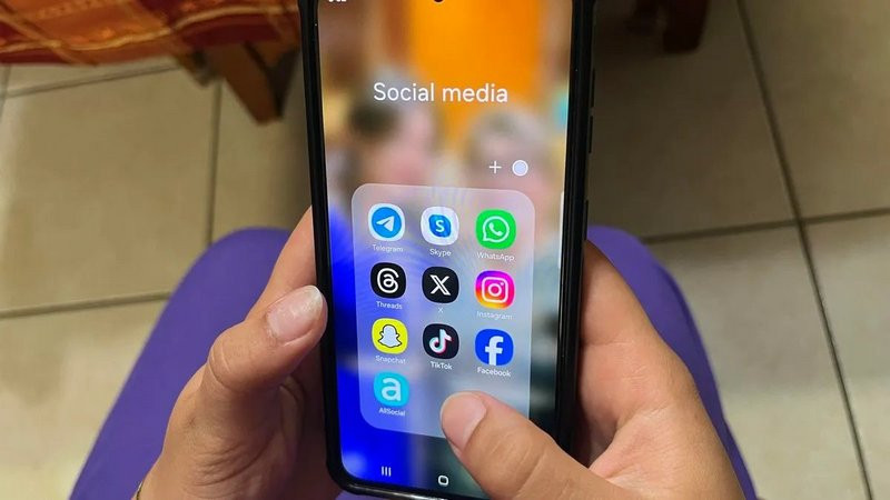 Australia endurece su legislación contra el uso de redes sociales en menores de 16 años 