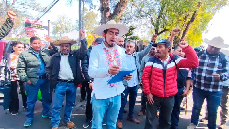 Pueblos indígenas del oriente de Michoacán exigen a CFE mesa de trabajo por crisis de enfermedades renales 