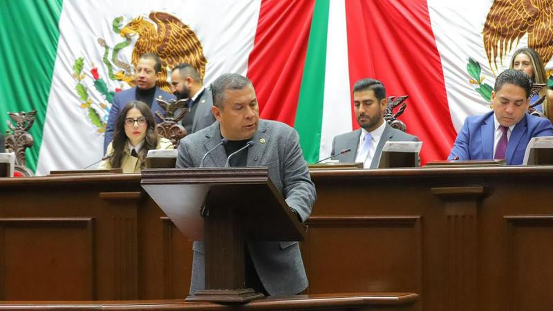 Juan Carlos Barragán propone evitar discriminación por mascotas al rentar vivienda 