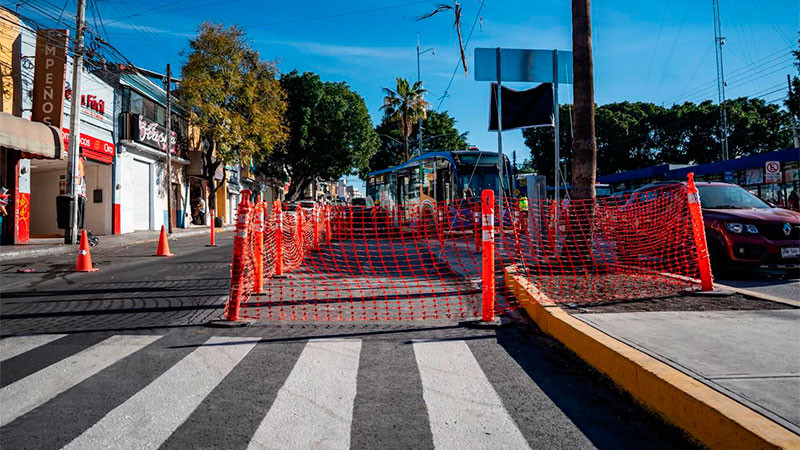 Se registraron afectaciones menores por obras en la avenida Corregidora por obras del Tren México-Querétaro  