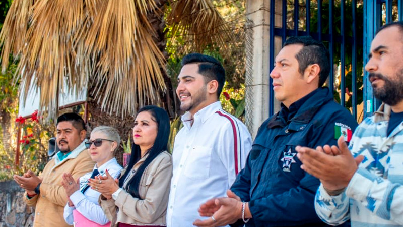 Alexis Velázquez impulsa la prevención vial en Huandacareo 