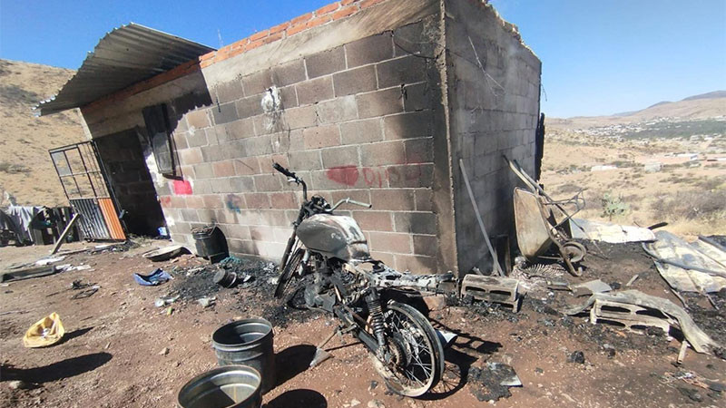 Resultan lesionadas 3 personas, tras explosión en taller de pirotecnia en Santa María del Río, San Luis Potosí 