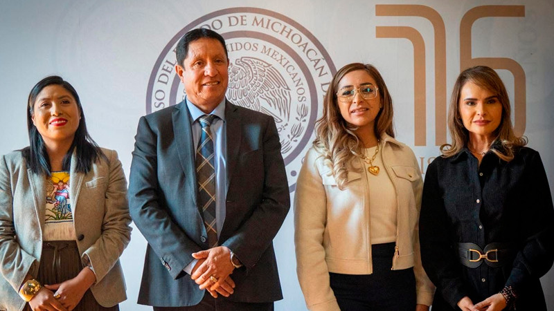 Grecia Aguilar destaca la urgencia de avanzar en la protección jurídica de los animales 