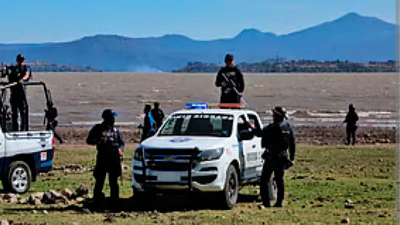 En Buenavista, Michoacán: Fallece pescador al caer de su lancha  