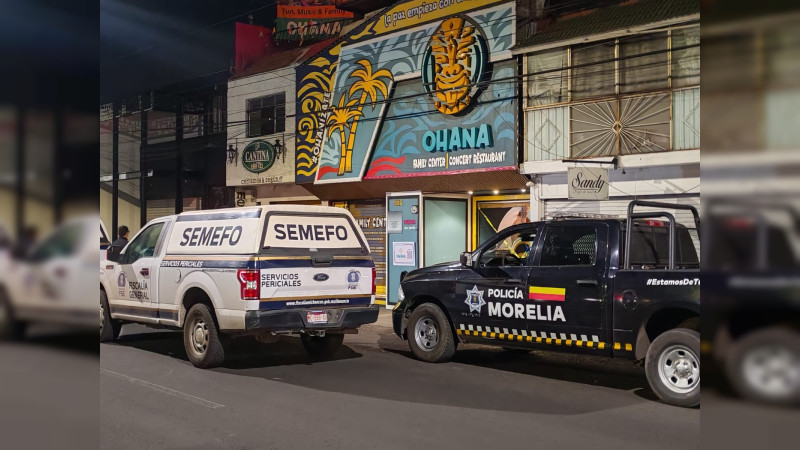 Muere hombre por fuerte contusión en bar de Morelia, Michoacán; aseguran que se cayó de un banco  