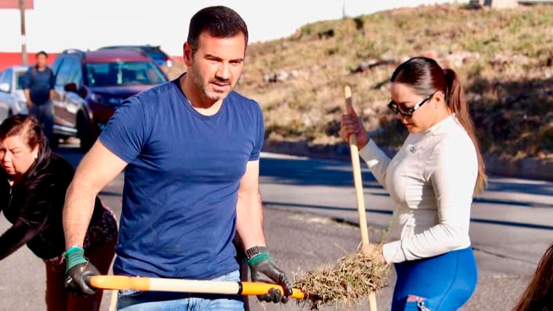 Impulsan Yankel Benítez y vecinos jornada de limpieza en colonia Francisco Xavier Clavijero 