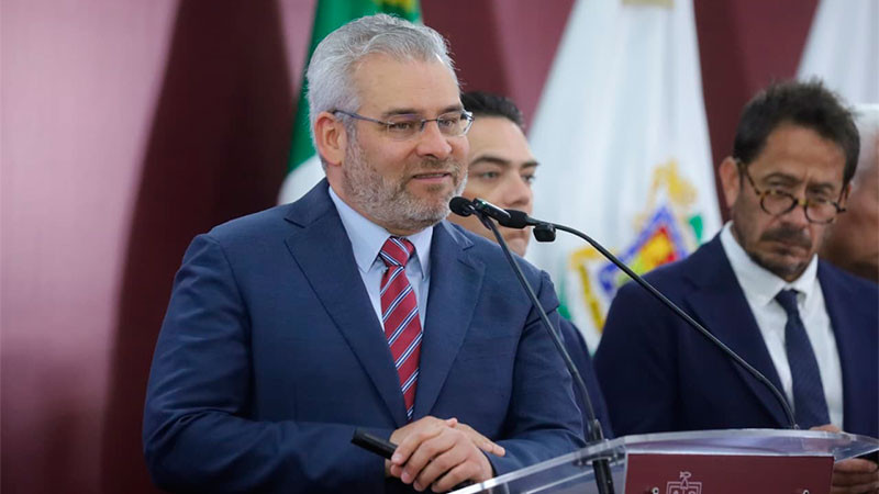 CEN de Morena decidirá los tiempos de elección de candidatos, no el gobierno: Bedolla 