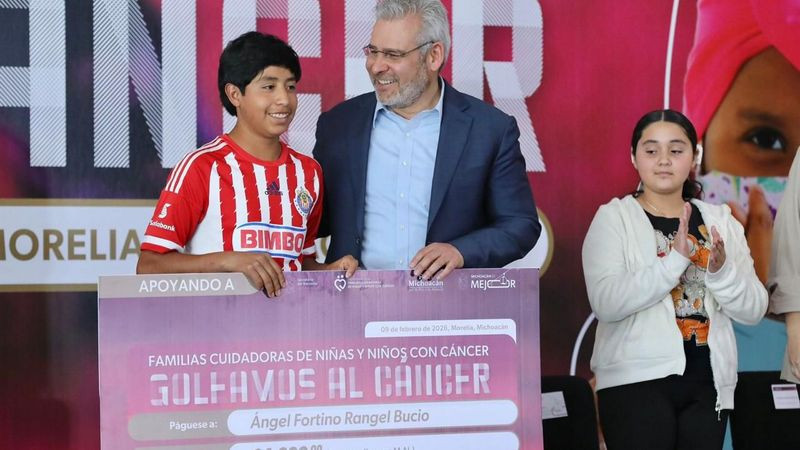 Entrega Bedolla apoyos a 382 familias de niñas y niños con cáncer; garantiza continuidad a tratamientos 