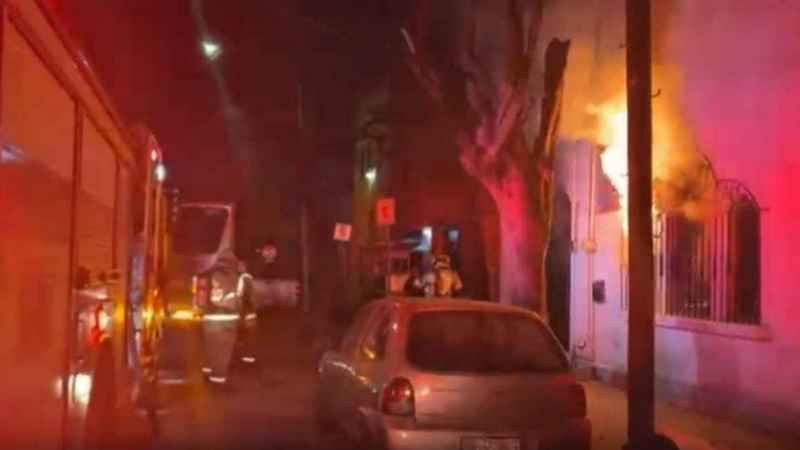 Tragedia en Monterrey: adulto mayor muere atrapado en su habitación durante un incendio 