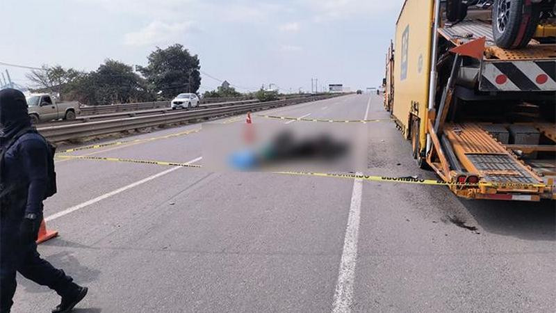 Muere motociclista en accidente en la auopista Siglo XXI