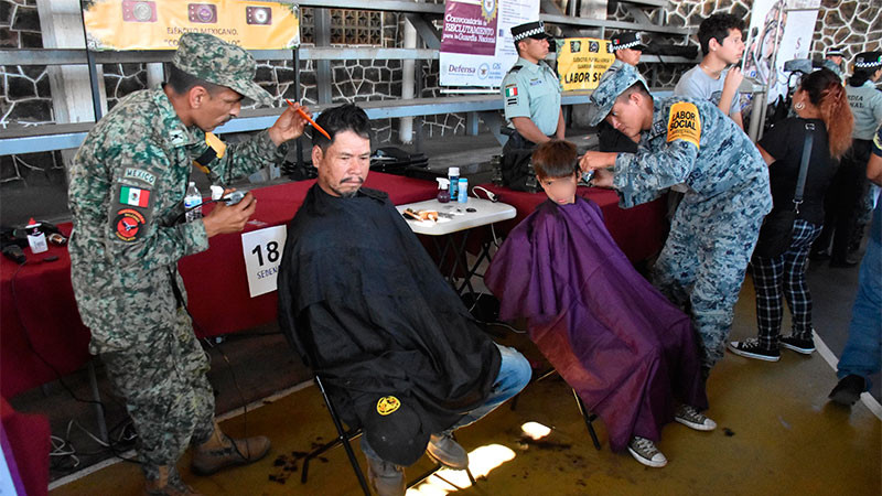 Como parte del Plan Michoacán por la Paz y la Justicia, realizan el Ejército Mexicano y la Guardia Nacional una jornada de labor social en Uruapan  