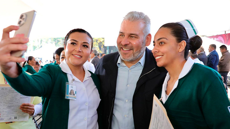 Michoacán cuenta con 771 mil vacunas disponibles contra el sarampión: Bedolla 