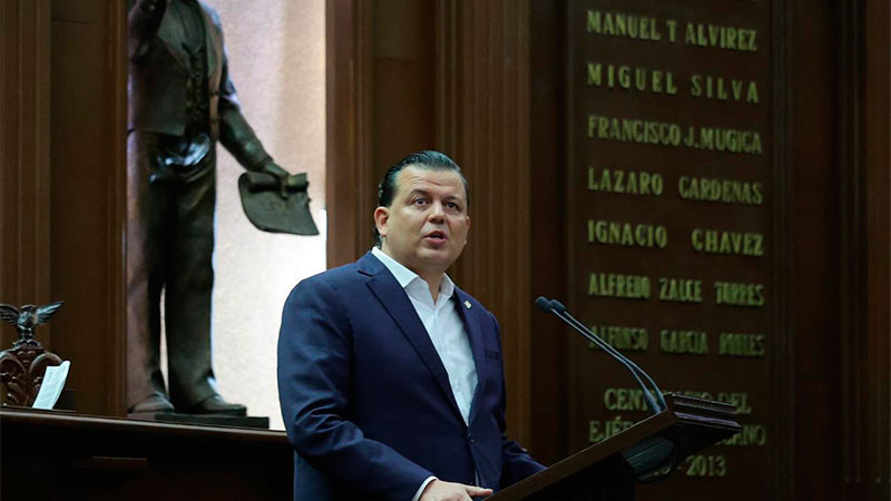 Exige Memo Valencia transparentar el dinero destinado a personas con discapacidad 