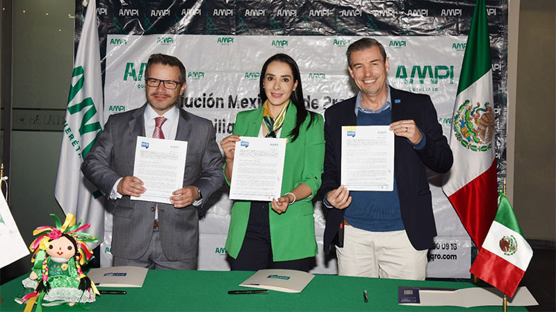 Firman convenio de colaboración AMPI Querétaro y el ICATEQ 