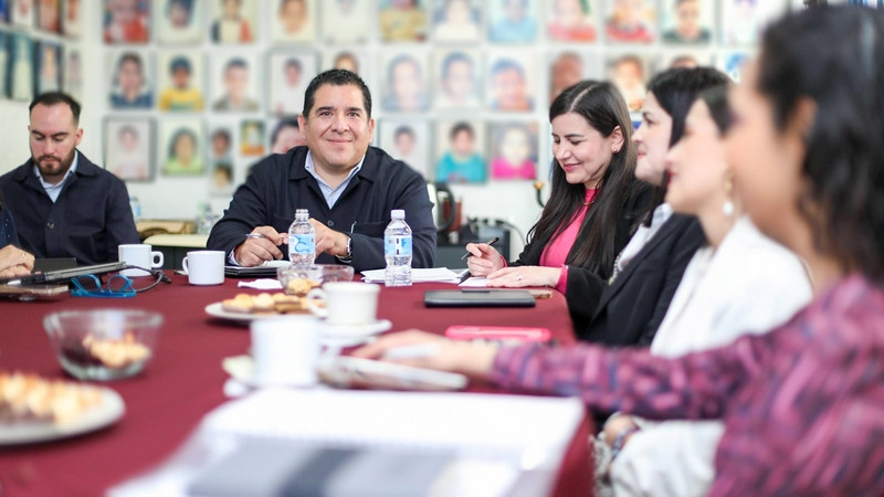 Suman esfuerzos SEDIF, Poder Judicial y Legislativo a favor de NNA 