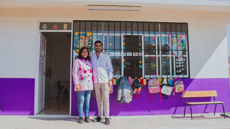 Alexis Velázquez inaugura rehabilitación de Jardín de Niños en la Tenencia de Capacho 