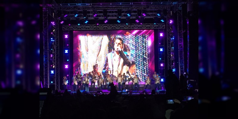 Exitosa presentación de Banda El Recodo y Los Recoditos en el Pabellón Don Vasco de Morelia - Foto 1 