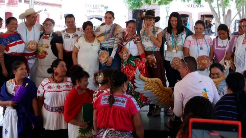 Pátzcuaro enciende los fogones, inició la Celebración Nacional de Cocineras Tradicionales 