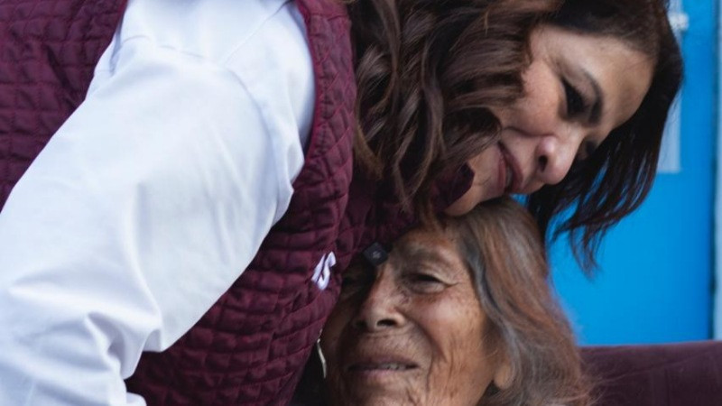 Impulsa Fabiola Alanís agenda de cuidados para dignificar la vida de las mujeres en Michoacán 