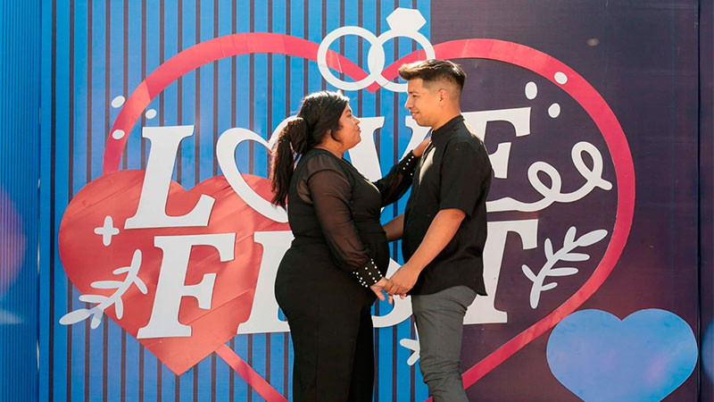 Sellan su unión 150 parejas en el Love Fest de León 
