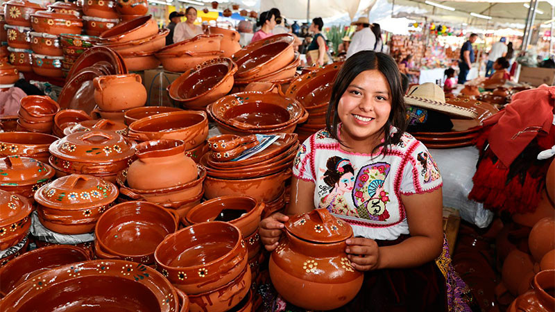 Histórico apoyo al sector artesanal, crece 50 % bolsa de premios para el concurso de Domingo de Ramos 