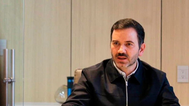 Yankel Benítez y vecinos logran acuerdo para recuperar área verde en San Isidro Itzícuaro 