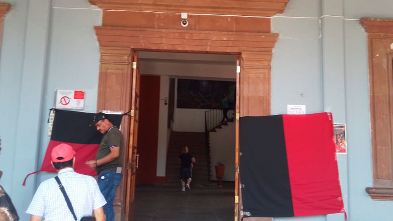 Estalla huelga en Apatzingán; Fanny Arreola sigue con hostigamiento laboral y quebrando la estructura sindical 