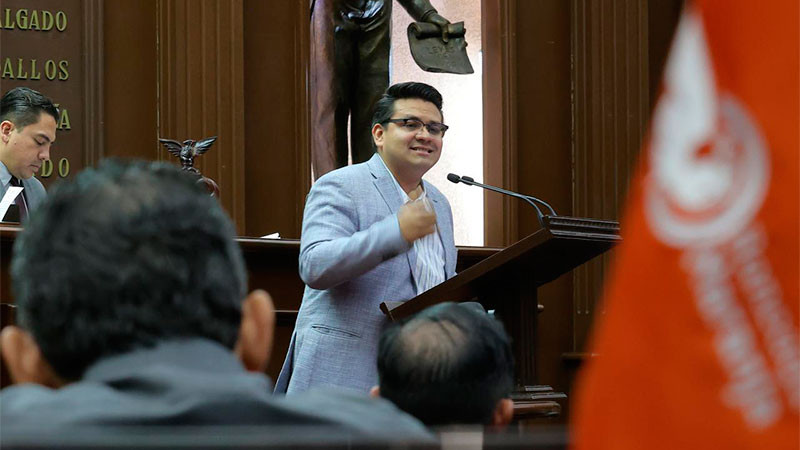 Toño Carreño propone reforma a la Ley Orgánica Municipal para fortalecer vigilancia financiera de los ayuntamientos 