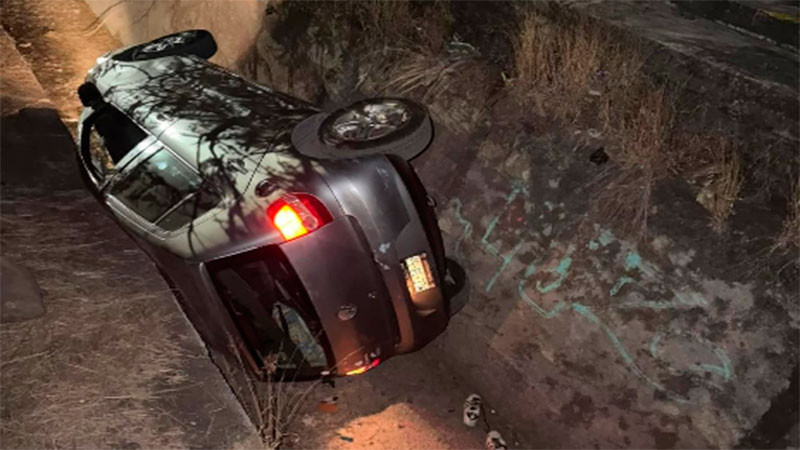 En accidente vehicular en el fraccionamiento Metrópolis II de Tarímbaro, Michoacán, fallece un individuo  