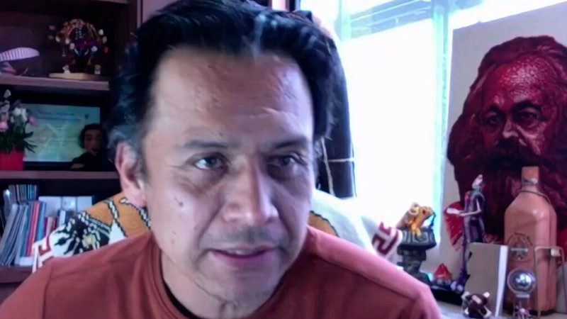 Se niega Marx Arriaga a dejar las oficinas de la Dirección General de Materiales Educativos de la SEP; suma 72 horas atrincherado  