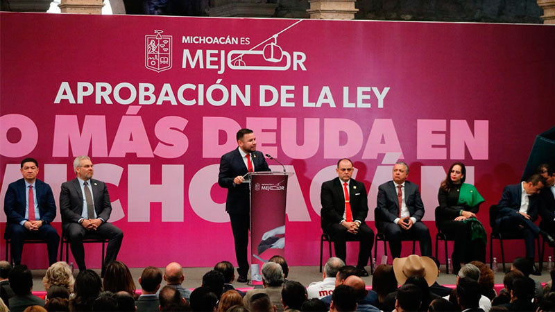 En Michoacán se acaba el modelo neoliberal de pedir prestado para robar: Reyes Galindo 