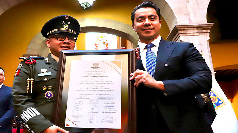 Encabeza Felifer Macías la sesión solemne de Cabildo en el marco de la conmemoración del 113 aniversario del Ejército Mexicano 