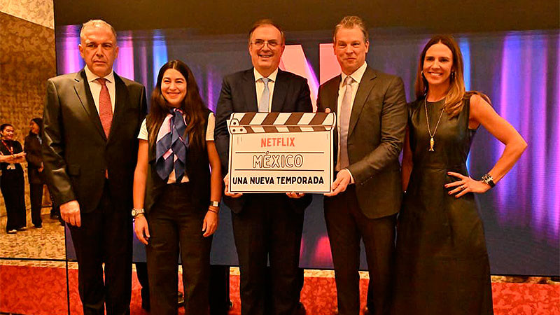 Sostiene Marcelo Ebrard una reunión con directivos de Netflix  