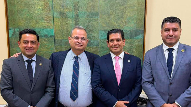 Ernesto Núñez Aguilar se reúne con funcionarios federales en busca de fortalecer las finanzas públicas municipales 