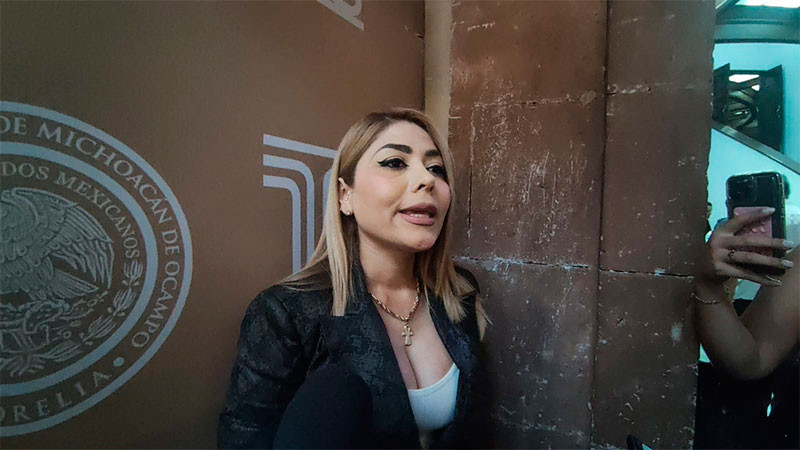 Población desplazada por violencia, retorna a comunidades de Apatzingán: Sandra Olimpia 
