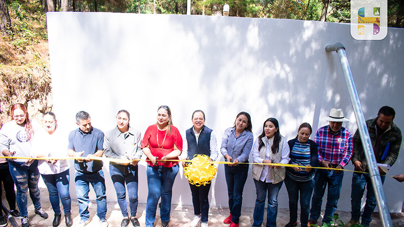 Inauguran tanque de almacenamiento de agua potable en la Tenencia de Chaparro 