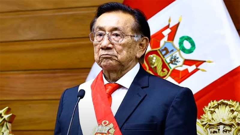 Designan a José María Balcázar como nuevo presidente de Perú 