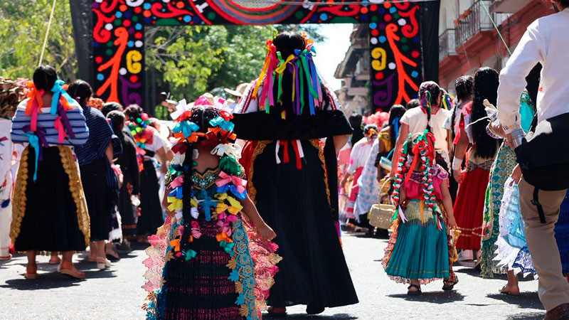 Rumbo al Tianguis de Domingo de Ramos, Sectur profesionaliza al sector turístico de Uruapan 