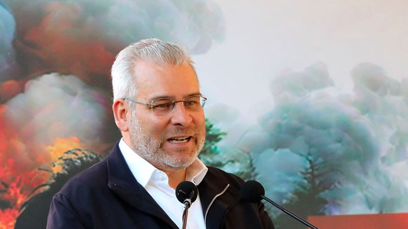 Este año, 102 brigadas combatirán incendios forestales respaldados con helicópteros: Bedolla 