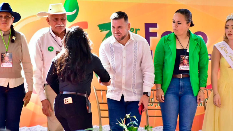 Gestionará Reyes Galindo eficientar procesos de exportación en empaques de mango 