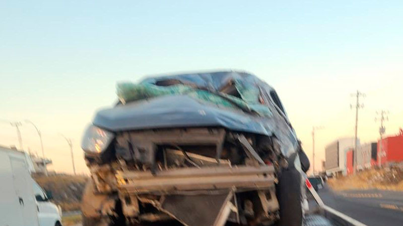 Un lesionado en choque y volcadura en el libramiento Surponiente de Querétaro 