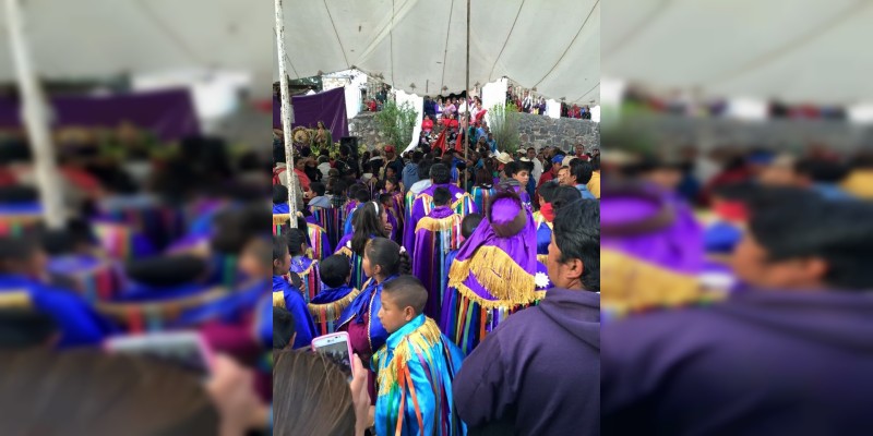 Carnaval Mazahua en la región del País de la Monarca - Foto 0 